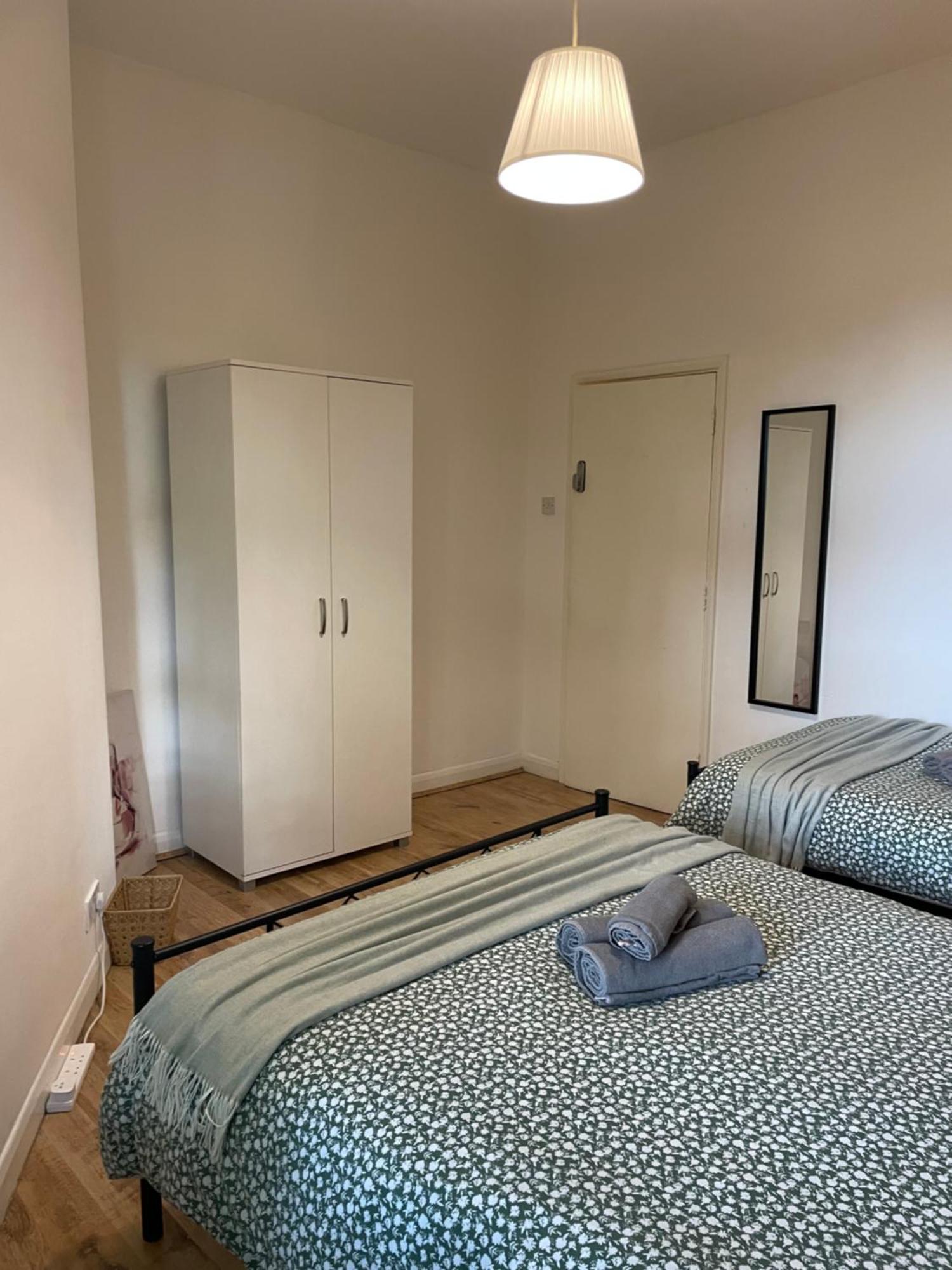 Contemporary Private Rooms Near Central Λονδίνο Εξωτερικό φωτογραφία